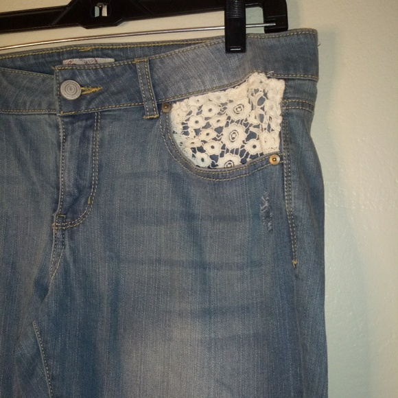 Women's Plus Size Kohls So Jeans Size 15 c… - Picture 2 of 8